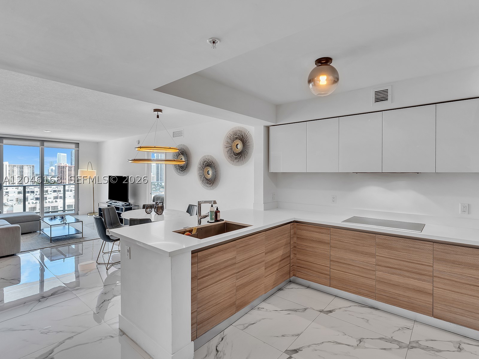 Residential in Sunny Isles Beach 2