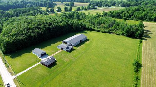 15227 Leroy Rd, Thompson, OH, 44086-9755 | Card Image