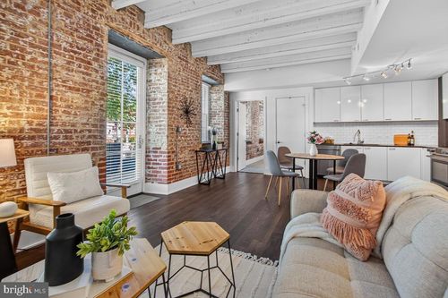 105-515 N Washington St, ALEXANDRIA, VA, 22314-2347 | Card Image