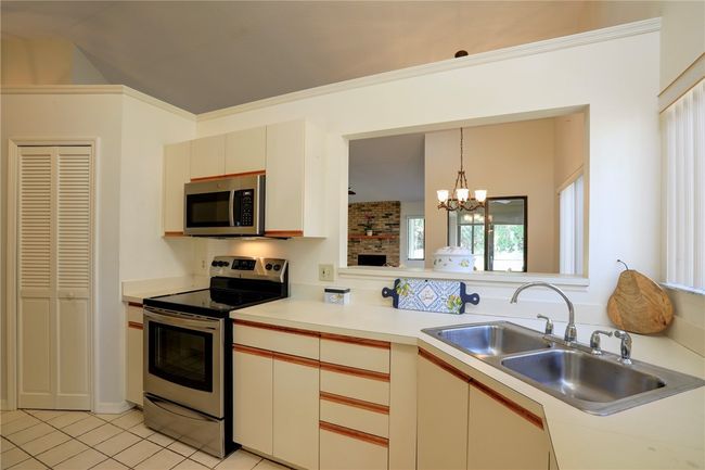 9755 N Marina Dr, House other with 2 bedrooms, 2 bathrooms and null parking in Sebastian FL | Image 16