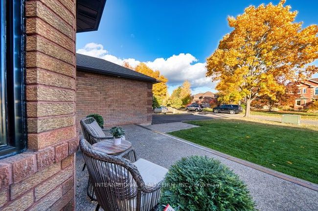 52 Donaghedy Dr, House other with 6 bedrooms, 4 bathrooms and 4 parking in Georgetown ON | Image 8