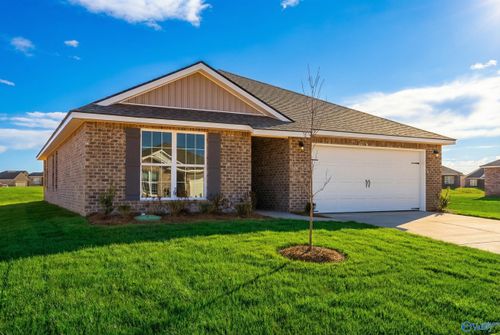 161 Heritage Lakes Blvd, New Market, AL, 35761-6609 | Card Image