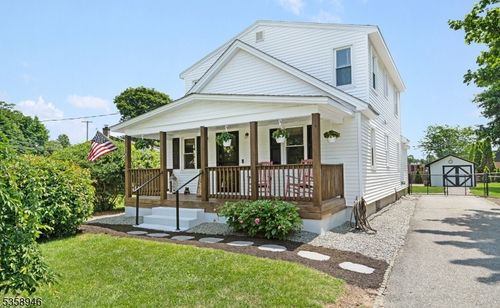 3 Raritan Ave, Ledgewood, NJ, 07852-9631 | Card Image