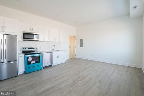 unit-407-2201 Washington Avenue, PHILADELPHIA, PA, 19146 | Card Image