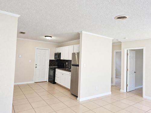 2-727 Nw 1st Ave, Fort Lauderdale, FL, 33311-7556 | Card Image
