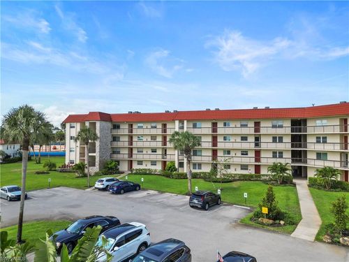 apt-301-4372 27th Ct Sw, NAPLES, FL, 34116-7912 | Card Image