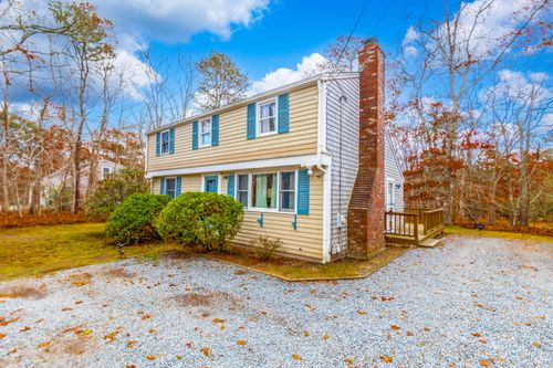236 Freemans Way, Brewster, MA, 02631-2635 | Card Image