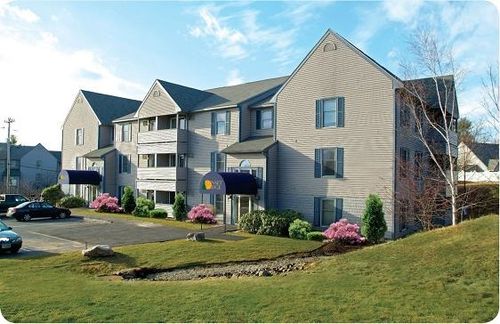 103-175 Eastern Ave, Manchester, NH, 03104-4660 | Card Image
