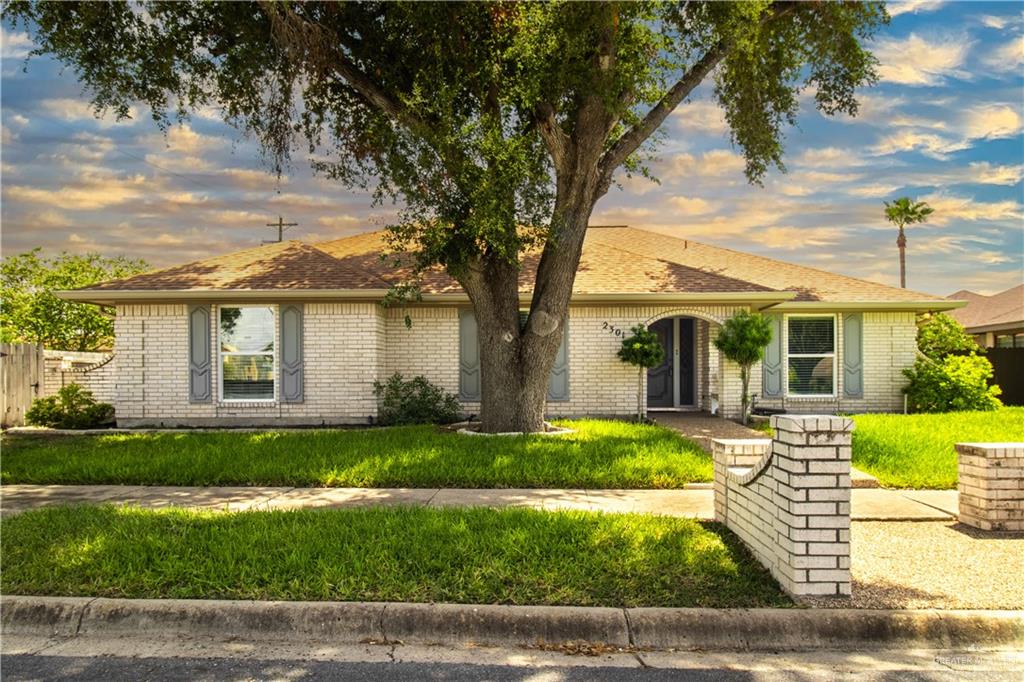 Robin Ave, Mcallen, TX 78504