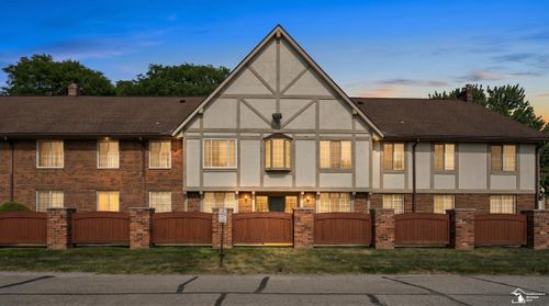 30200 Southfield Rd, Southfield, MI, 48076-1325 | Card Image