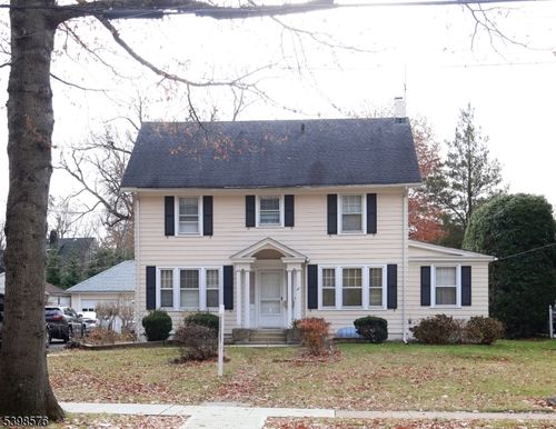 40 Prospect St, Summit, NJ, 07901-2522 | Card Image