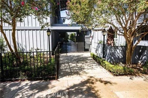 apt-116-5447 Zelzah Ave, Encino, CA, 91316-2244 | Card Image