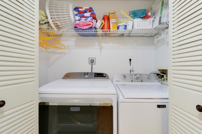 APT-7C - 1801 Us Highway 1, Condo with 2 bedrooms, 2 bathrooms and null parking in Jupiter FL | Image 32