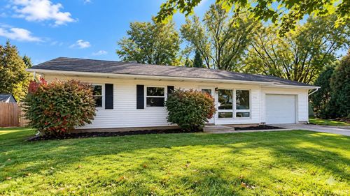 7427 Capri Dr, Fort Wayne, IN, 46819-1714 | Card Image