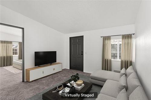 3580 Lost Hills Dr, Las Vegas, NV, 89122-4022 | Card Image