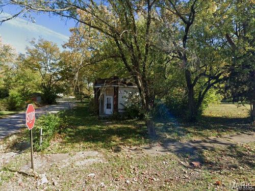 1454 N 49th St, East Saint Louis, IL, 62204-2724 | Card Image