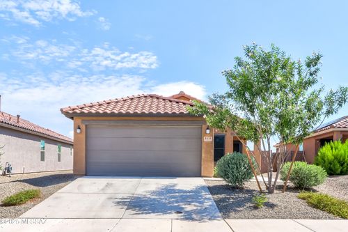 8836 E Stone Meadow Circle, Tucson, AZ, 85730 | Card Image