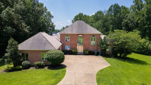 133 Windward Ln, Murray, KY, 42071-5658 | Card Image