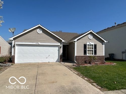 11876 Wapiti Way, Noblesville, IN, 46060-7930 | Card Image