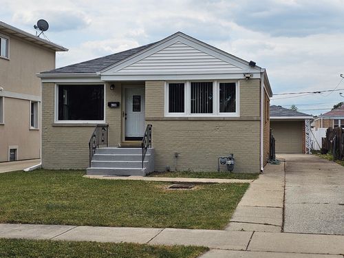 4236 N Odell Ave, Norridge, IL, 60706-1127 | Card Image