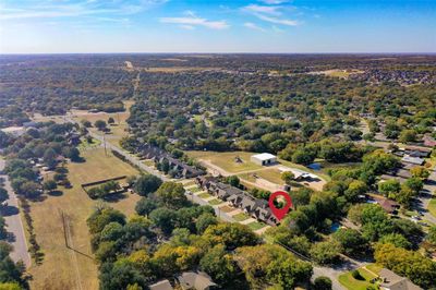 2834 Rex Cruse Drive, House other with 3 bedrooms, 2 bathrooms and null parking in Sherman TX | Image 2