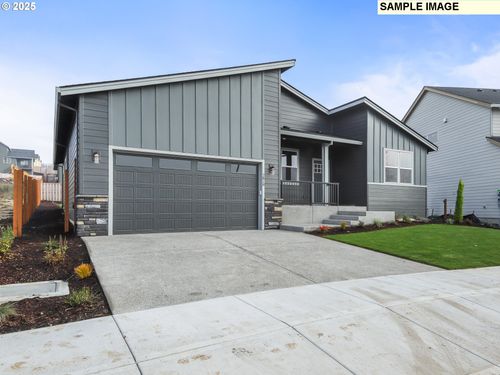 11-1538 Estacada Vlg, Estacada, OR, 97023 | Card Image