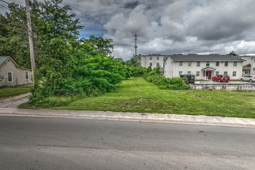 120 Boggs Ln, Richmond, KY, 40475-2511 | Card Image