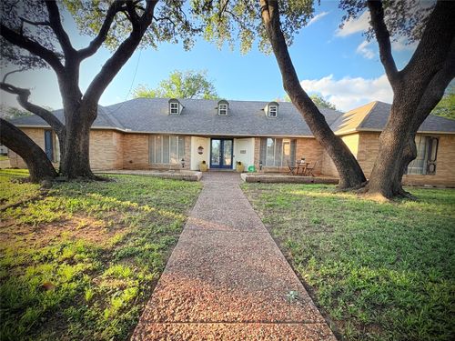 4124 Maryview Ct, Haltom City, TX, 76117-2644 | Card Image