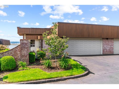 19-6903 Se Riverside Dr, Vancouver, WA, 98664-1664 | Card Image
