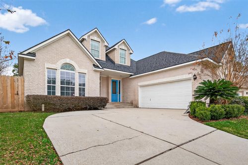 15 Wick Willow Rd, Montgomery, TX, 77356-8215 | Card Image