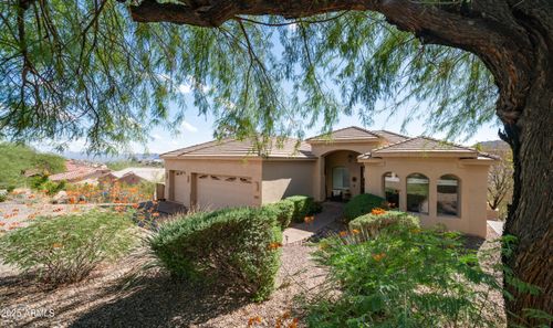 15543 E Scorpion Dr, Fountain Hills, AZ, 85268-1554 | Card Image