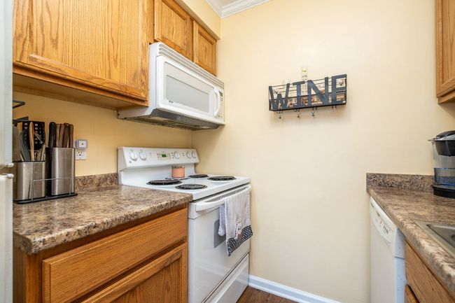Kitchen | Image 13