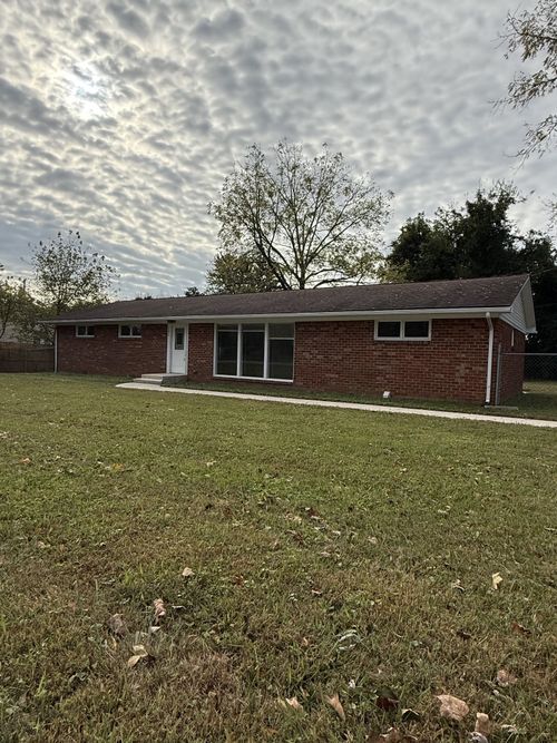 103 Ashwood Ln, Mc Minnville, TN, 37110-1519 | Card Image