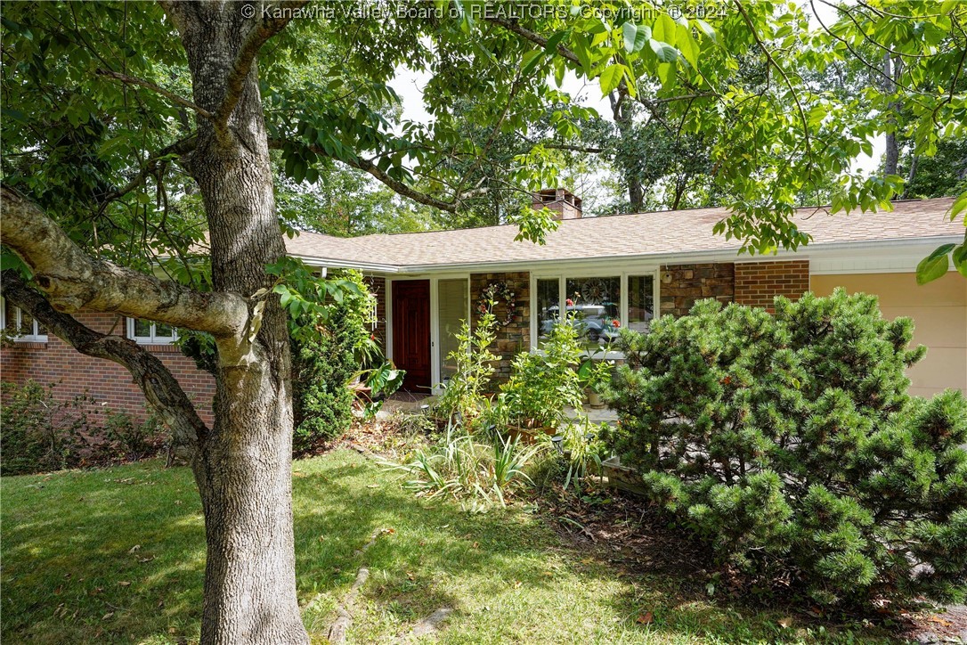 Nottingham Rd, Charleston, WV 25314