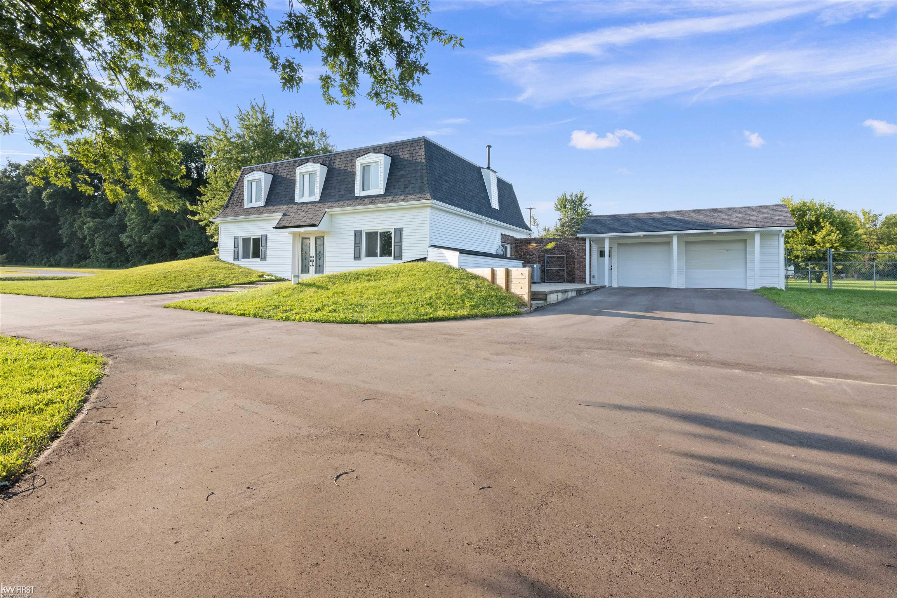 Neff Rd, Clio, MI 48420