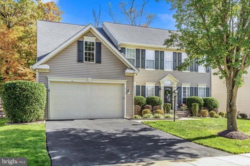 6353 Bannister Dr, FREDERICK, MD, 21701-7669 | Card Image