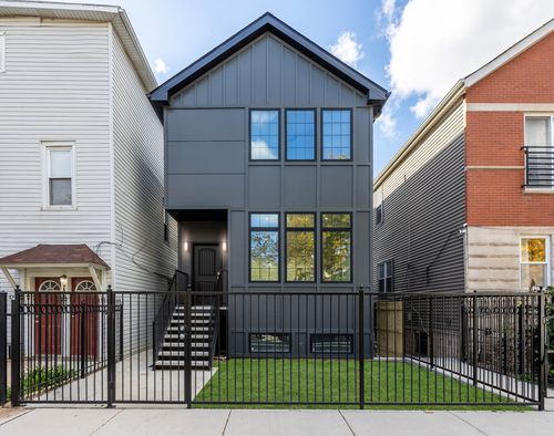 2216 N Talman Ave, Chicago, IL, 60647-0566 | Card Image