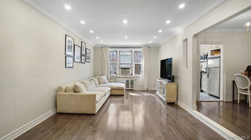 b12-63-61 99th St, Rego Park, NY, 11374-2458 | Card Image