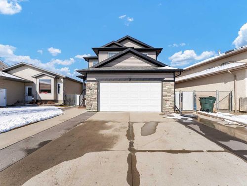 36 Sunset Rd Sw, Medicine Hat, AB, T1B4T4 | Card Image