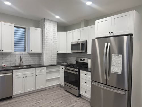 2-329 36th St, Union City, NJ, 07087-4709 | Card Image