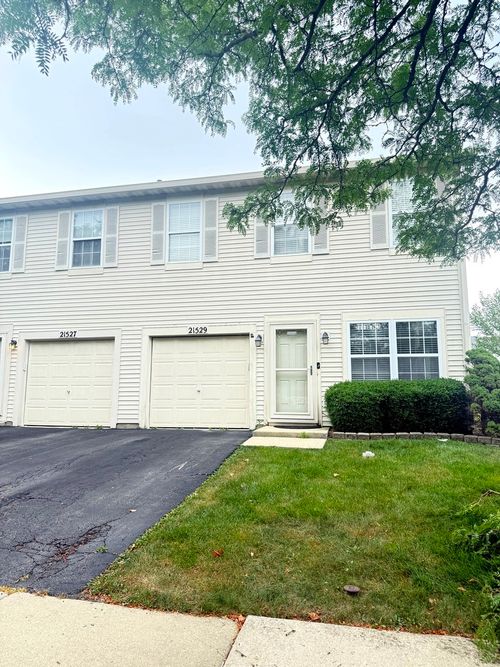 21529 Franklin Cir, Plainfield, IL, 60544-6103 | Card Image