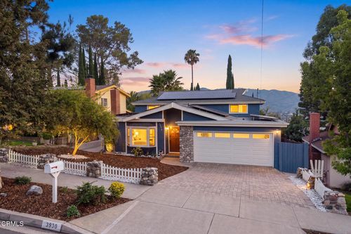 3930 Burritt Way, Glendale, CA, 91214-1023 | Card Image