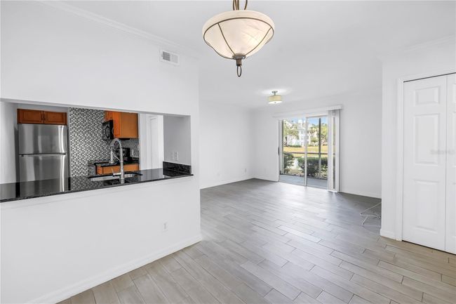 APT-103 - 3300 Haviland Ct, Condo with 1 bedrooms, 1 bathrooms and null parking in PALM HARBOR FL | Image 4