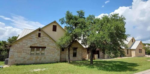 409 Venture Blvd S, Lago Vista, TX, 78645-8508 | Card Image