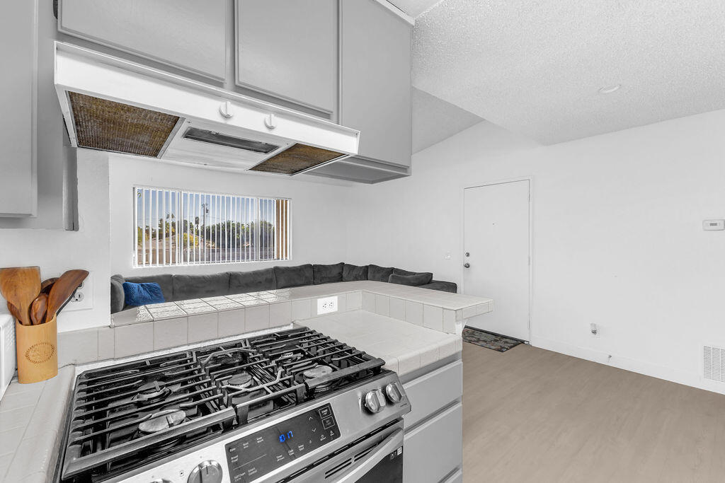 Residential Lease in Cathedral City 3