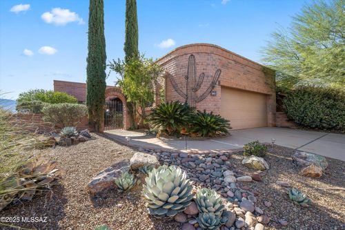 3363 S Calle Del Albano, Green Valley, AZ, 85622-4807 | Card Image