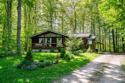 117 Mccullough Lake Dr, Williamsford, ON, N0H2V0 | Card Image