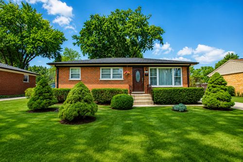 1114 S Birch Dr, Mount Prospect, IL, 60056-4502 | Card Image