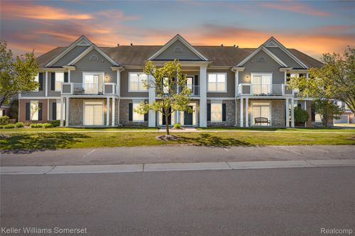 1128 Alameda Blvd, Troy, MI, 48085-6734 | Card Image