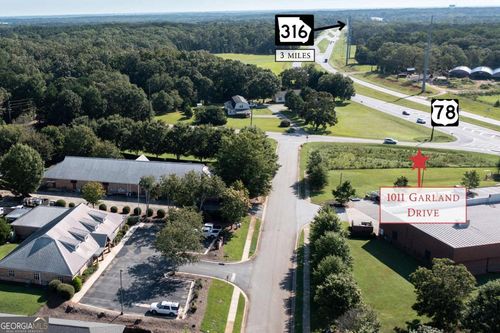 b-1011 Garland Dr, Bogart, GA, 30622-3224 | Card Image
